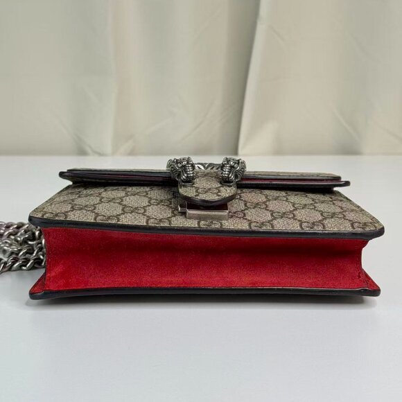 Gucci GG Logo Supreme Small Dionysus Shoulder Bag with Red Accents & Chain Strap - Picture 5 of 9